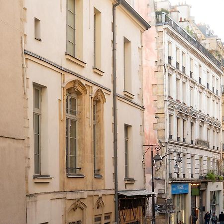 Central Apartment In The Heart Of The Marais With Air Conditioning Parigi Esterno foto