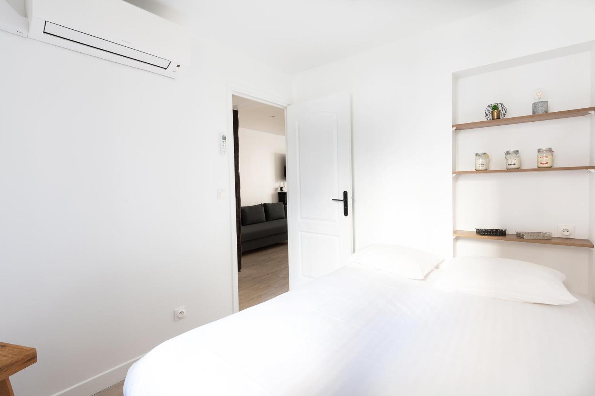 Central Apartment In The Heart Of The Marais With Air Conditioning Parigi Esterno foto