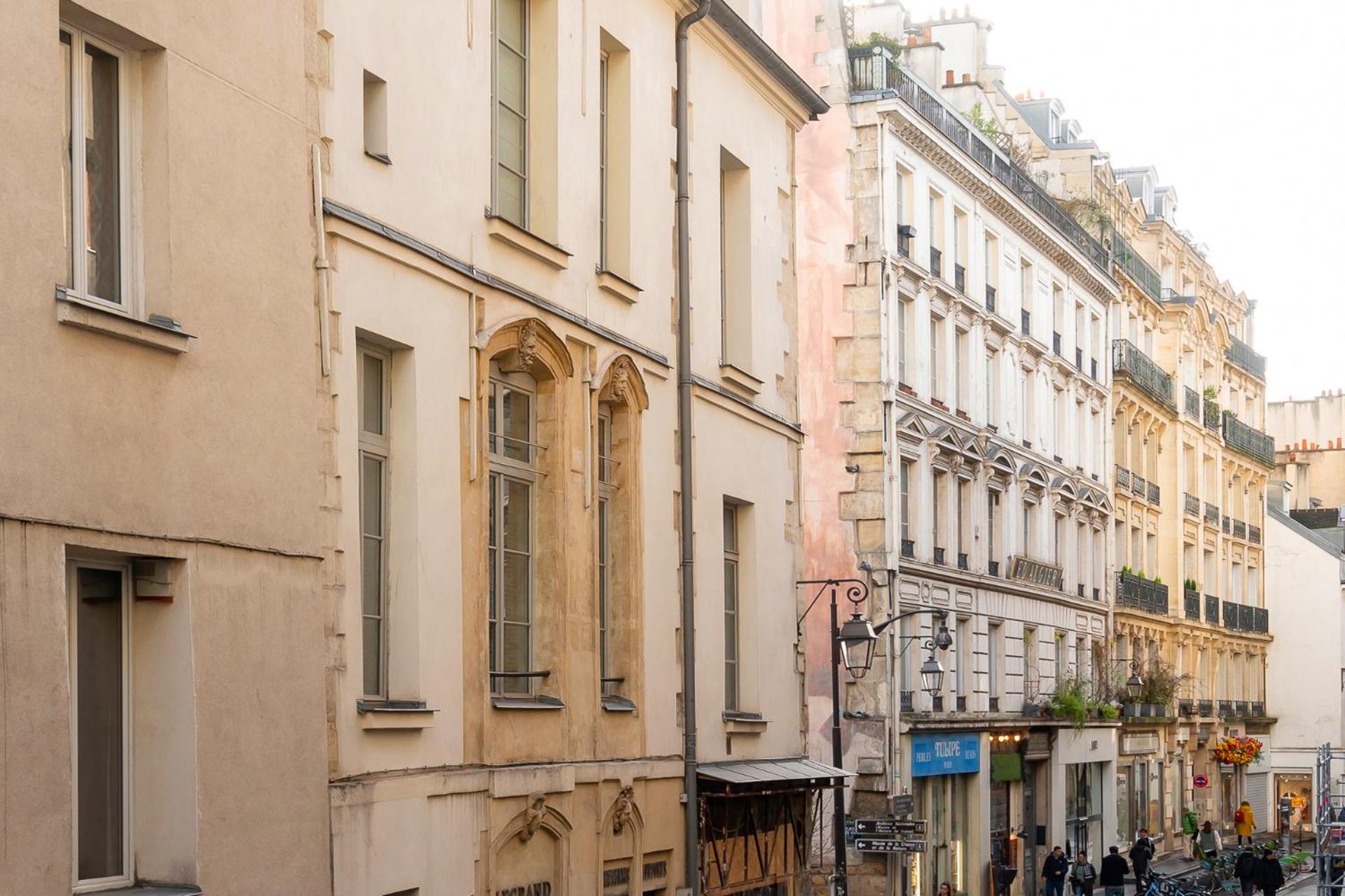 Central Apartment In The Heart Of The Marais With Air Conditioning Parigi Esterno foto